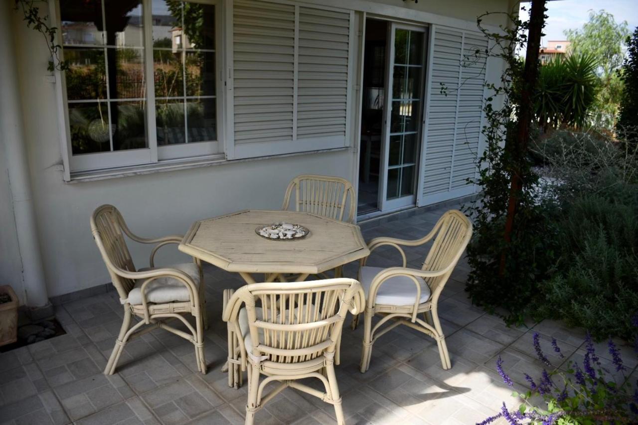 Apartment Beach House Chalkís Exterior foto